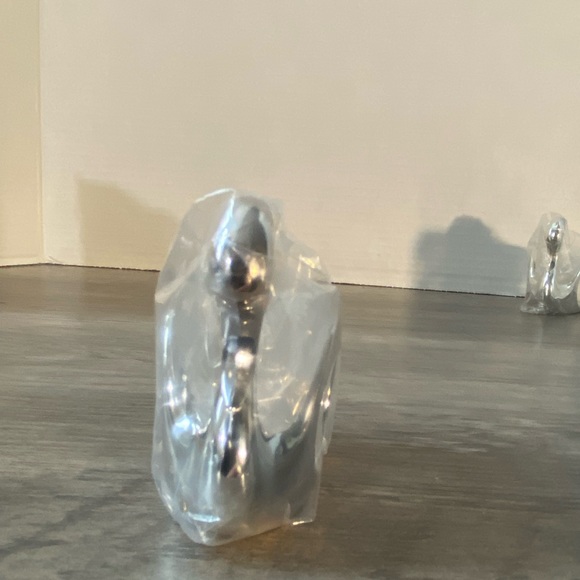 VTG New In Original Box Set of 4 Swan Napkin Rings Oneida Factory Sealed - Picture 9 of 10